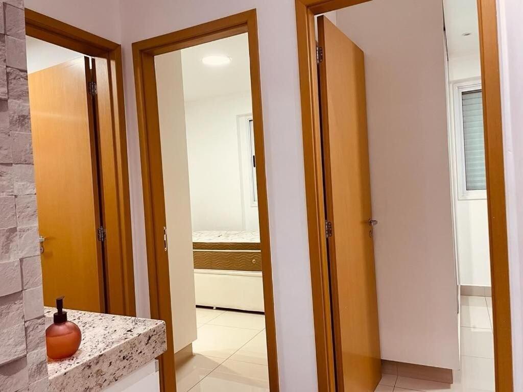 2 Qts.| 4 Hosp. | Ao Lado Do Goiania Shopping Διαμέρισμα Εξωτερικό φωτογραφία