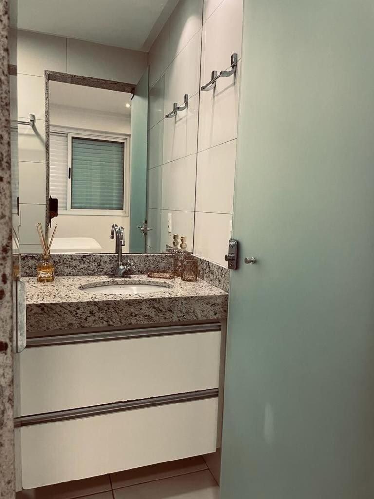 2 Qts.| 4 Hosp. | Ao Lado Do Goiania Shopping Διαμέρισμα Εξωτερικό φωτογραφία